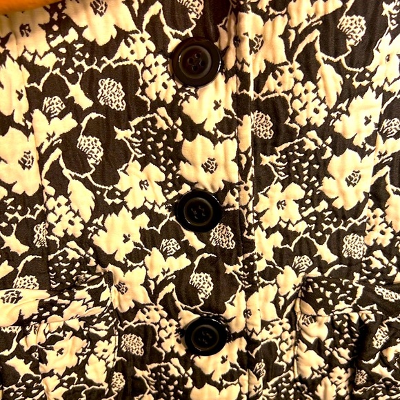 M women Blazer George Lapel Collar Two Front Pockets Buttoned Down Short Sleeve - Picture 6 of 14